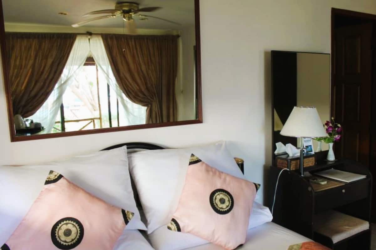Bungalow, Beachside | 1 bedroom, premium bedding, Select Comfort beds, minibar
