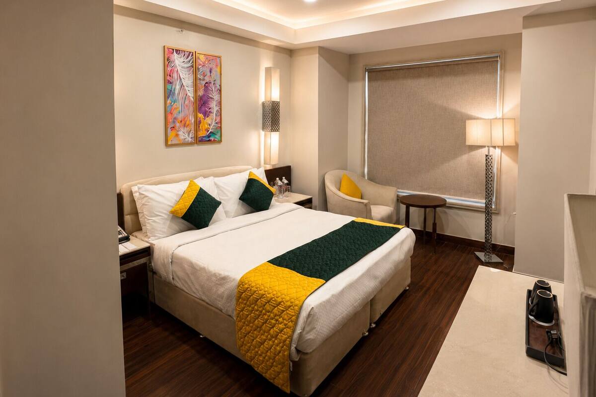 Habitación estándar | Ropa de cama de alta calidad y minibar 