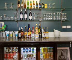 Bar (en la propiedad)