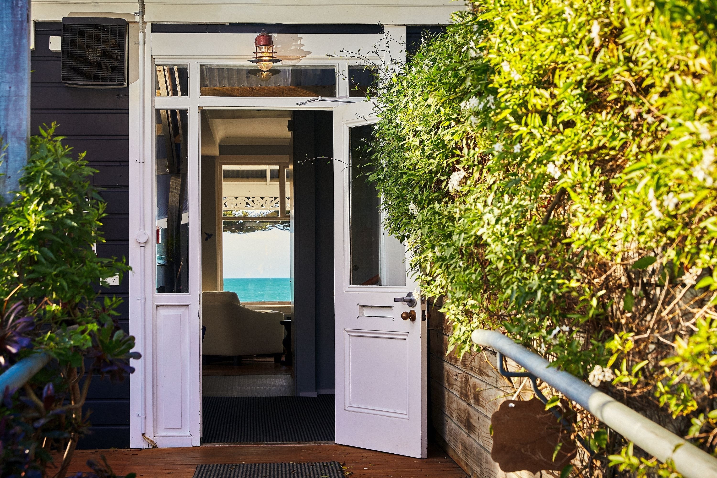 บริเวณภายนอก