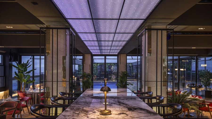 Almira Hotel Thermal Spa & Convention Center