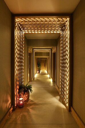 Espace de soins pour les couples, sauna, bain à remous, hammam