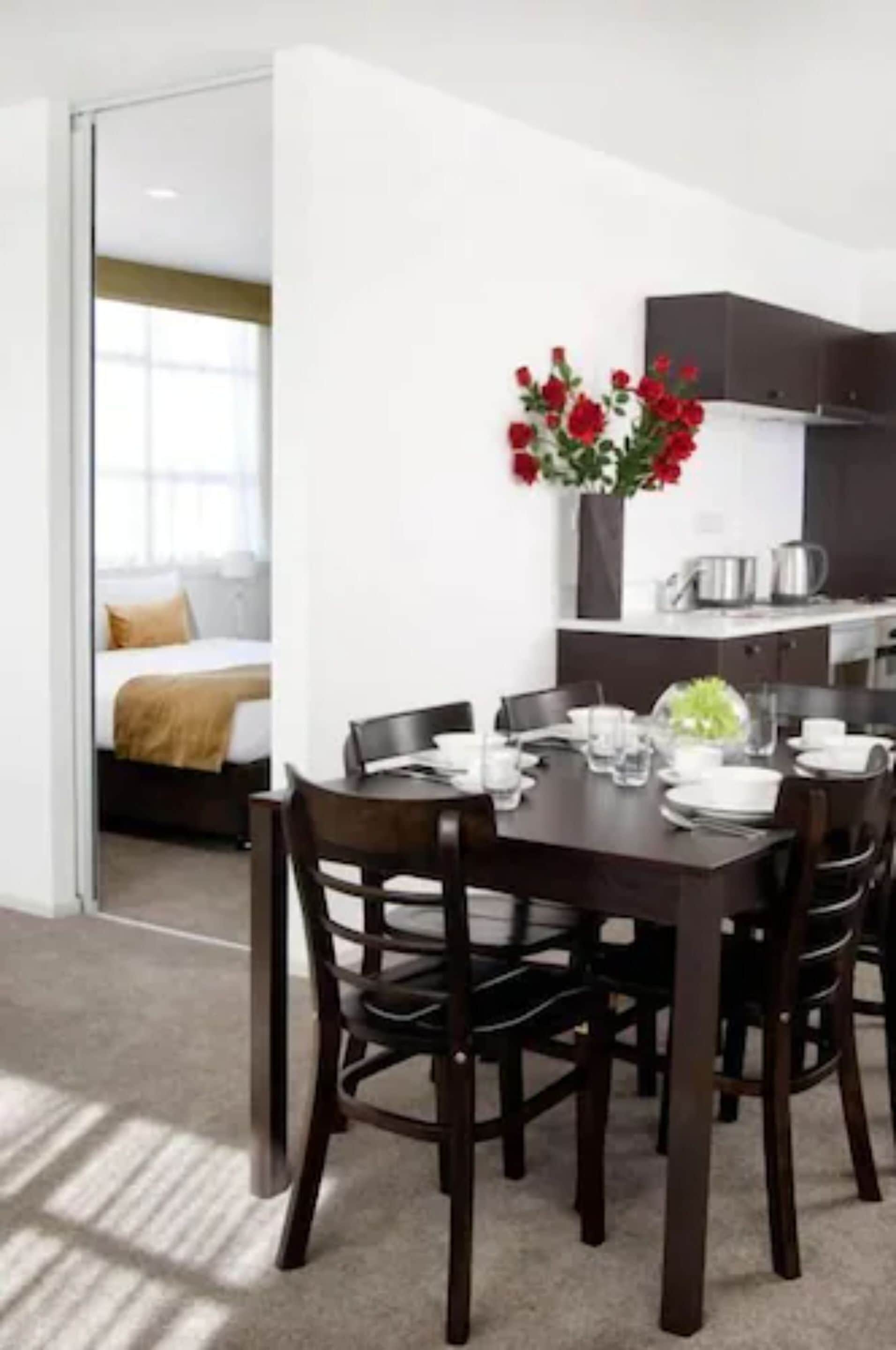 Apartment, 2 Bedrooms | Private kitchen