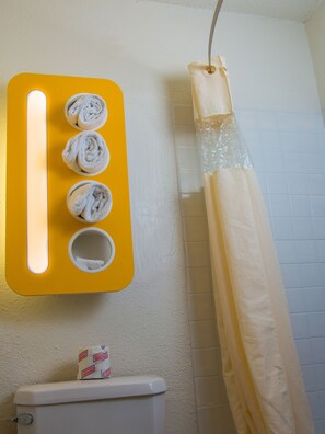 Ensemble douche/baignoire, baignoire relaxante profonde