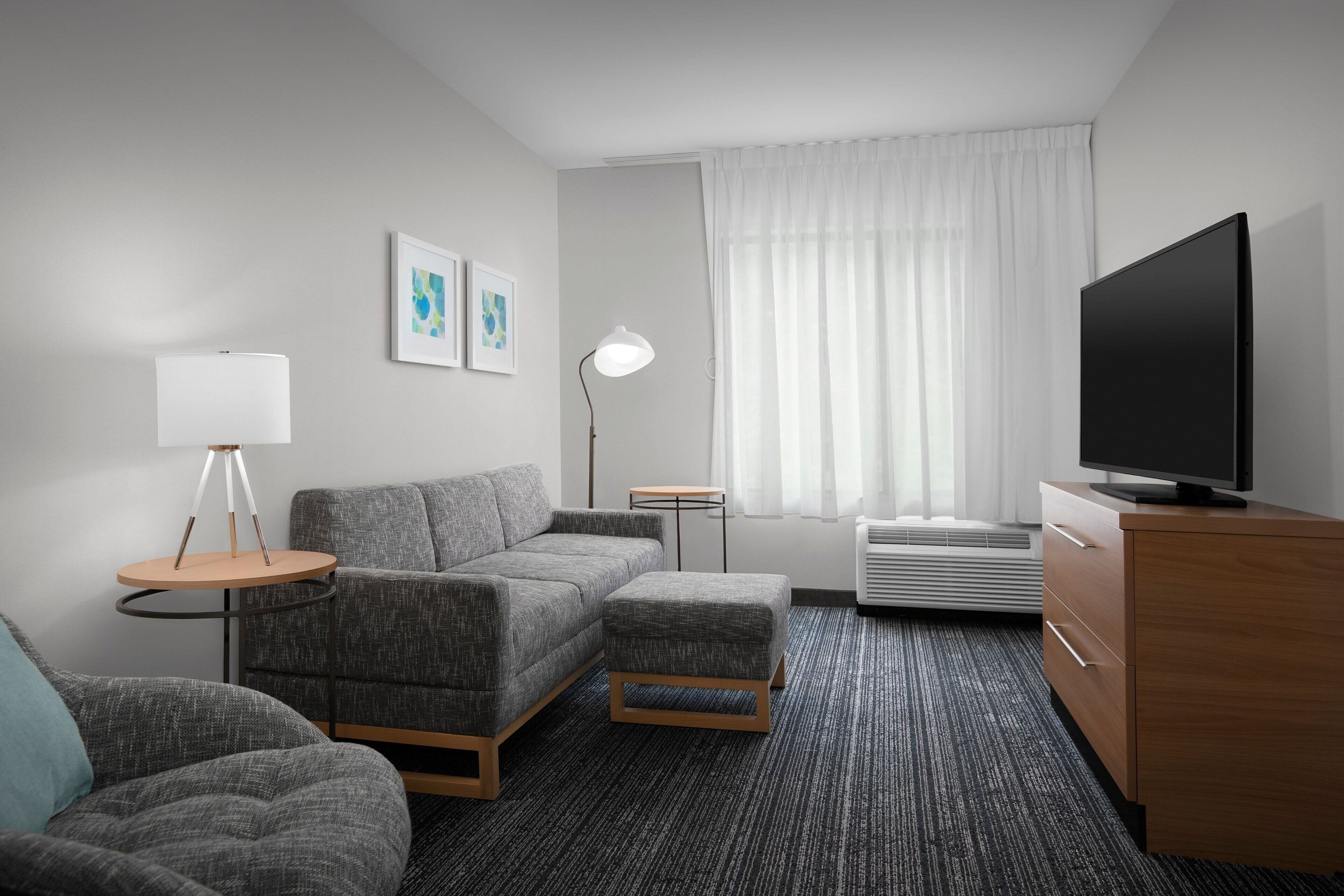 37-inch flat-screen tv with cable channels, tv