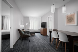 Suite, 2 Bedrooms (Mobility/Hearing Accessible, Tub) | In-room safe, desk, blackout curtains, iron/ironing board - TownePlace Suites Bridgeport Clarksburg (Clarksburg)