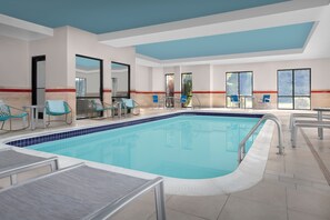 Indoor pool - TownePlace Suites Bridgeport Clarksburg (Clarksburg)