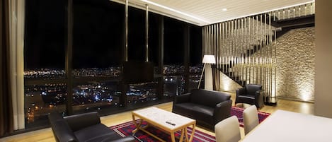 42 inci televisyen LCD dengan kabel, TV, filem berbayar