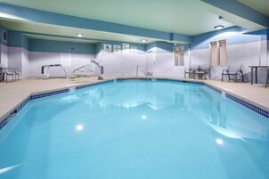 Una piscina techada