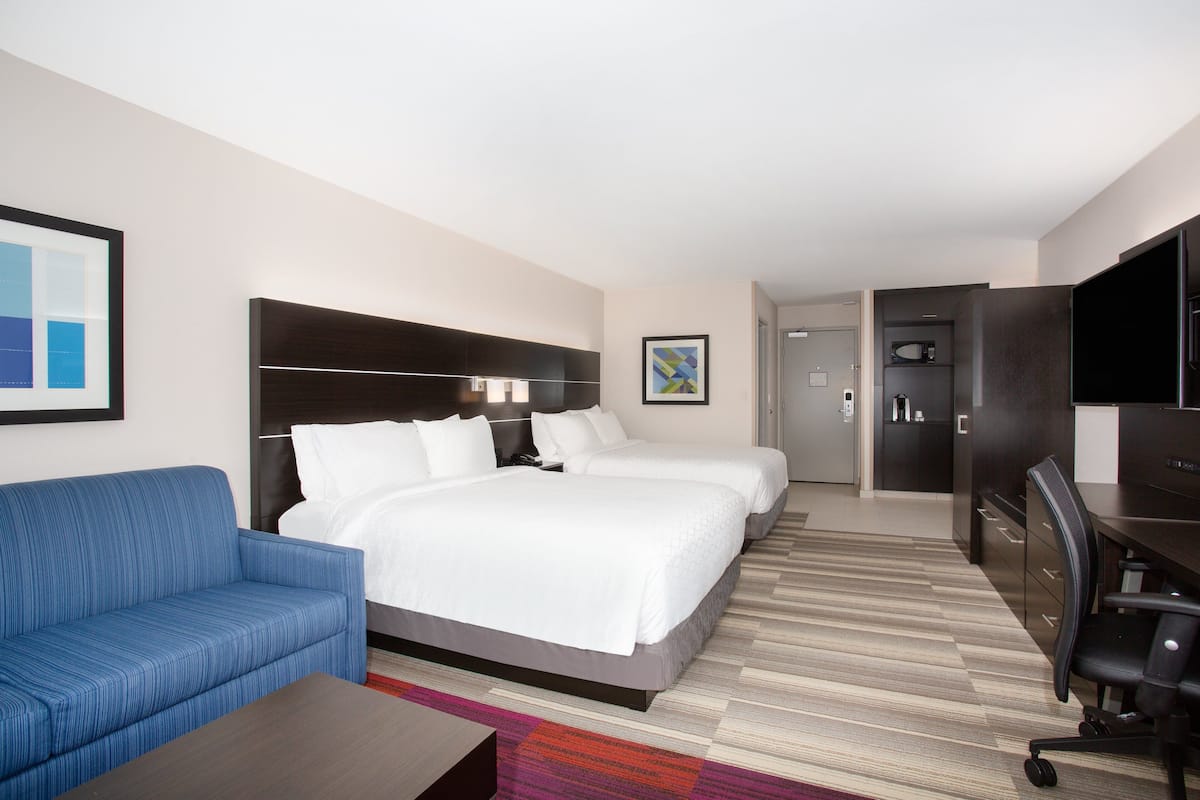 Suite, 2 camas Queen size | Ropa de cama de alta calidad y camas con pillow-top