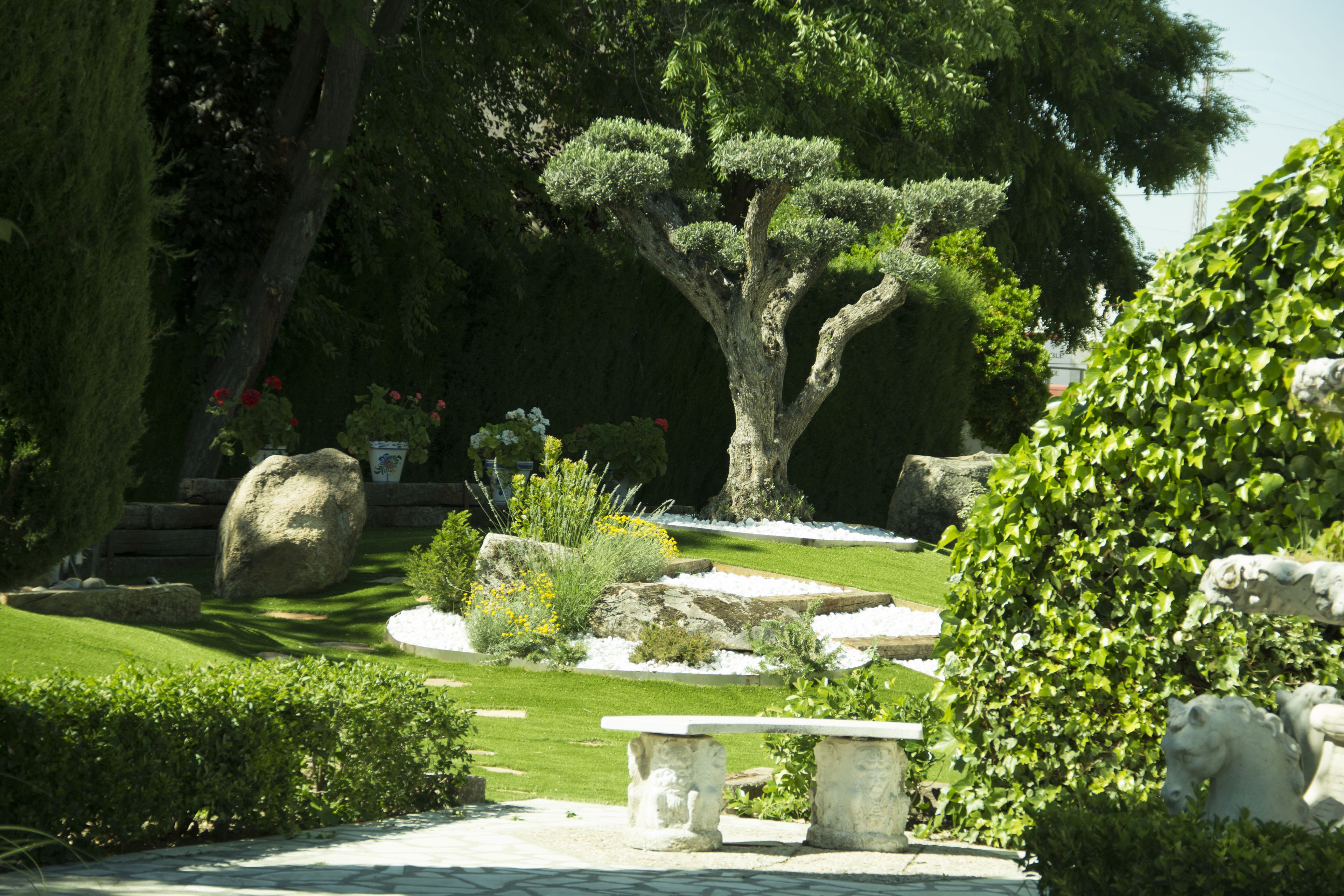 children’s play area – outdoor