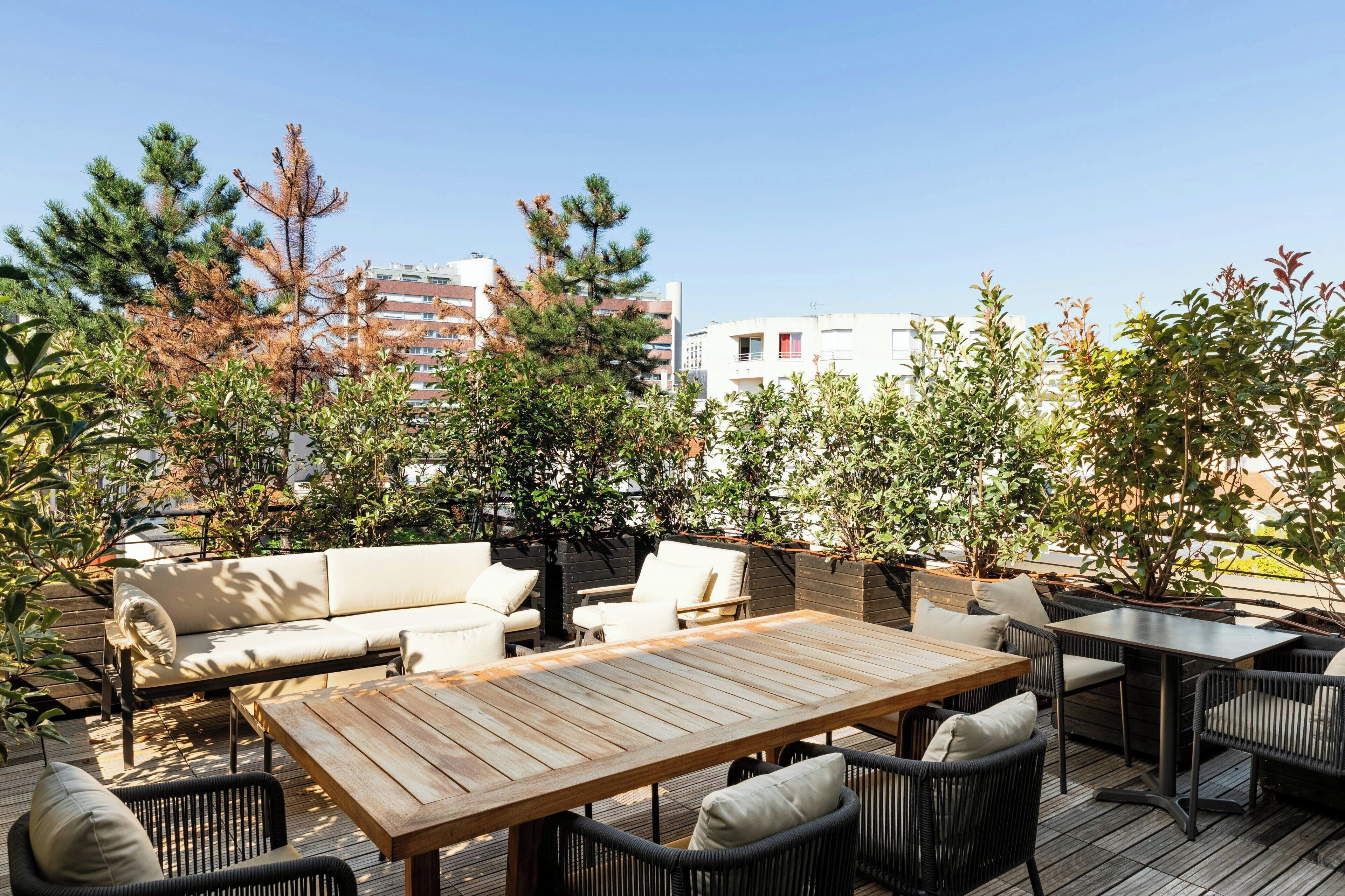 Deluxe Room, 1 King Bed, Terrace | Premium bedding, down comforters, free minibar items, in-room safe