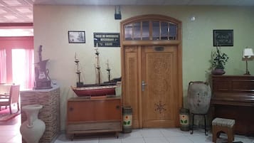 Ruang Istirahat Lobi