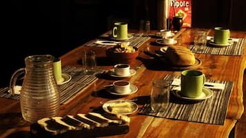 Free daily continental breakfast