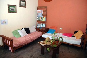 Interior - Casa del Pueblo - Hostel (Esquel)