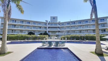 Fachada de la propiedad