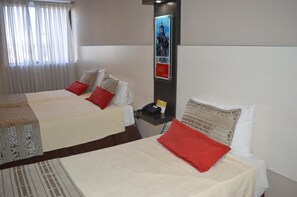 1 habitación, minibar y caja de seguridad en la habitación