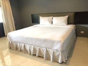 Kahden hengen standard-huone | Allergiatestatut vuodevaatteet, minibaari, työpöytä, ilmainen Wi-Fi