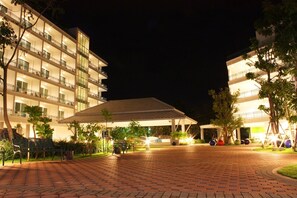 Ngoại thất