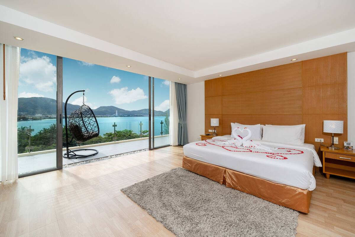Ocean Suite 4 Bedrooms | 迷你吧贈品、房內夾萬、遮光窗簾/窗簾、熨斗/熨衫板