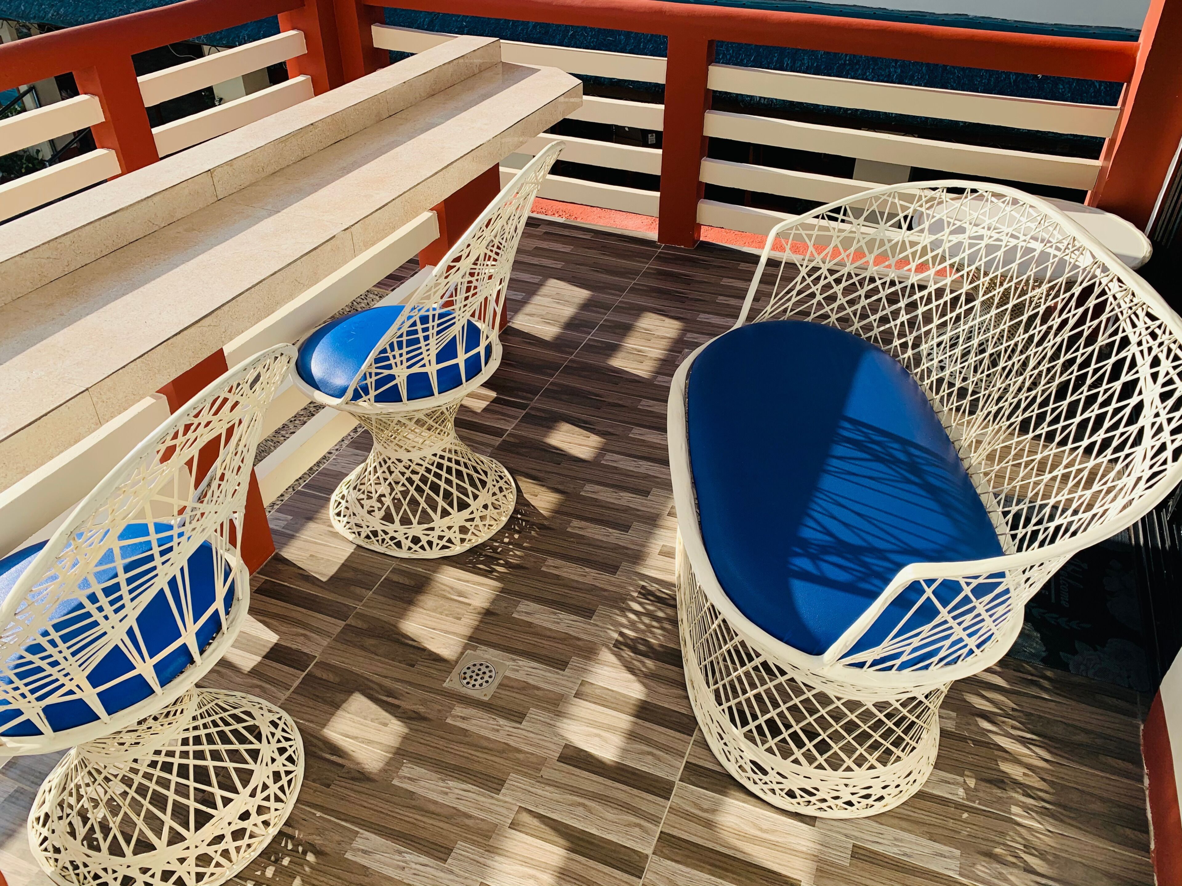 luxury condo, 1 king bed, ocean view, poolside | balcony