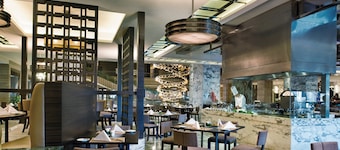 Crowne Plaza Hefei by IHG