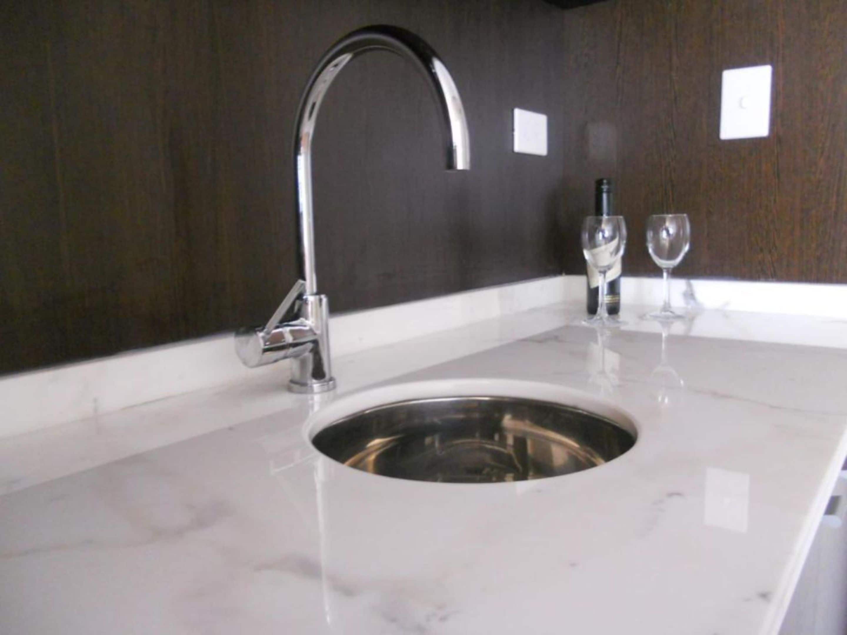 apartment, city view (kenton palace) | bathroom | combined shower/bathtub, rainfall showerhead, free toiletries