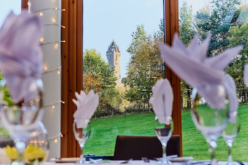 Stirling Court Hotel