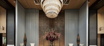 Keraton at The Plaza, The Unbound Collection by Hyatt