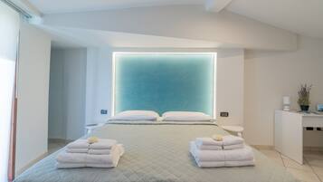 Comfort-Dreibettzimmer, 1 Schlafzimmer, mit Bad, Gartenblick