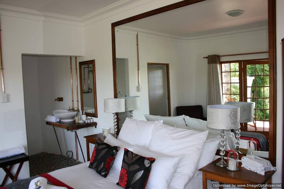 Luxe beddengoed, donzen dekbedden, Select Comfort-bedden, een minibar