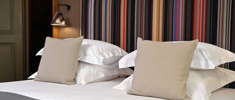 Sábanas de algodón egipcio, ropa de cama hipoalergénica y minibar