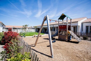 AuĂen-Kinderspielplatz