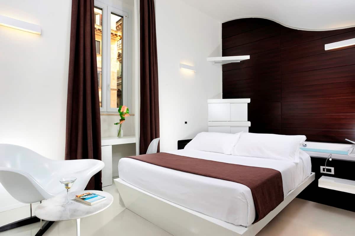 Suite | Draps en coton égyptien, literie de qualité, couette en duvet, minibar