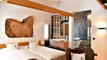 Deluxe Suite, Mountain View | Hypo-allergenic bedding, minibar, in-room safe, blackout curtains