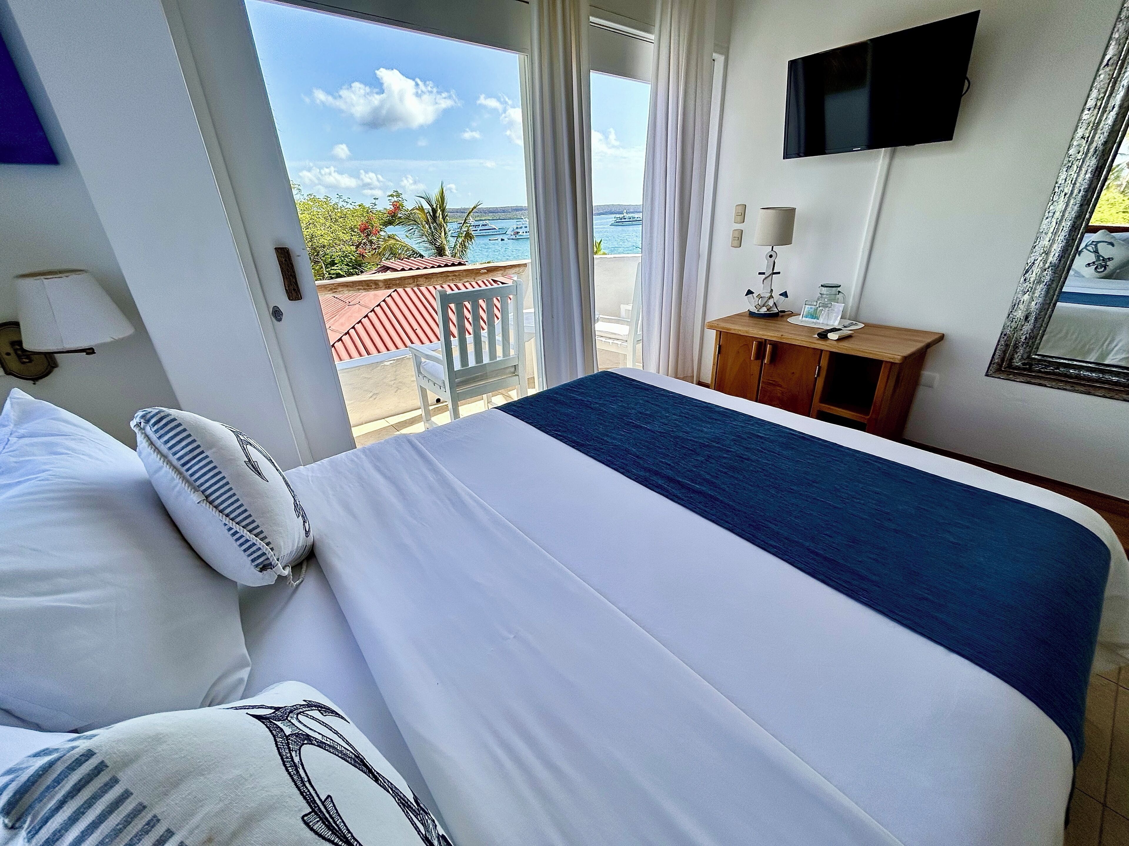 standard double room, 1 queen bed, ocean view | 1 bedroom, premium bedding, minibar, in-room safe
