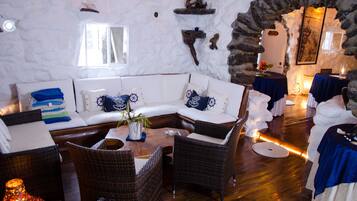 Tägliches inbegriffenes nach Wunsch zubereitetes Frühstück