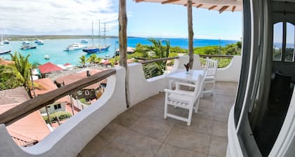 Angermeyer Waterfront Inn