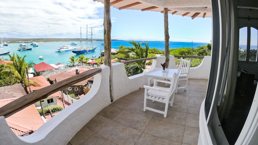 Angermeyer Waterfront Inn