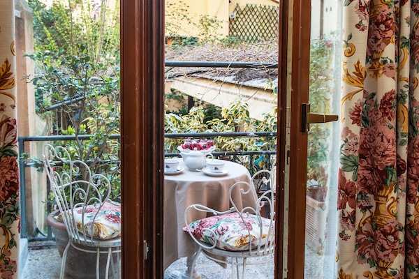 Junior Suite, terrazzo, vista giardino | Vista dalla camera