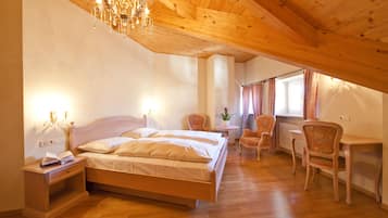 Daunenbettdecken, Select-Comfort-Betten, Minibar, Zimmersafe