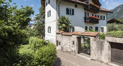 Hotel Tyrol
