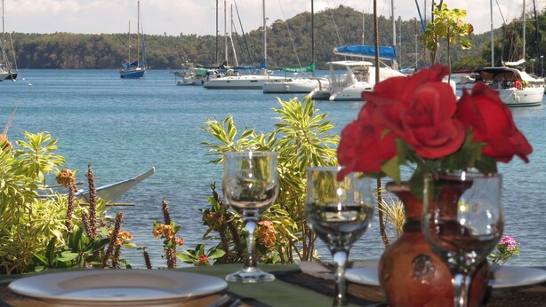 Dining - Badladz Dive Resort (Puerto Galera)