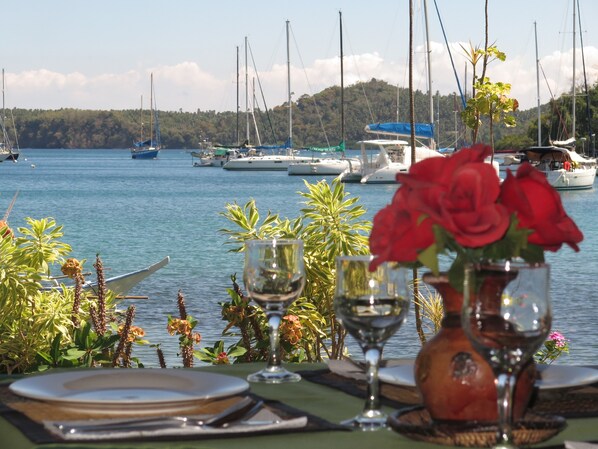 Frühstück, Mittagessen, internationale Küche, Blick aufs Meer