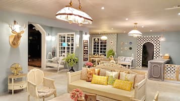 Sala de estar en el lobby
