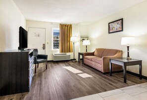 客房, 多张床, 无烟房 | 办�公桌、熨斗/熨衣板、婴儿床、折叠床/加床（额外收费）