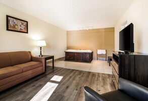 Escritorio, tabla de planchar con plancha y cunas 