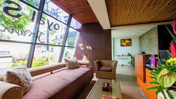 Phòng trị liệu đôi, bồn tắm thủy lực, suối nước nóng/suối khoáng