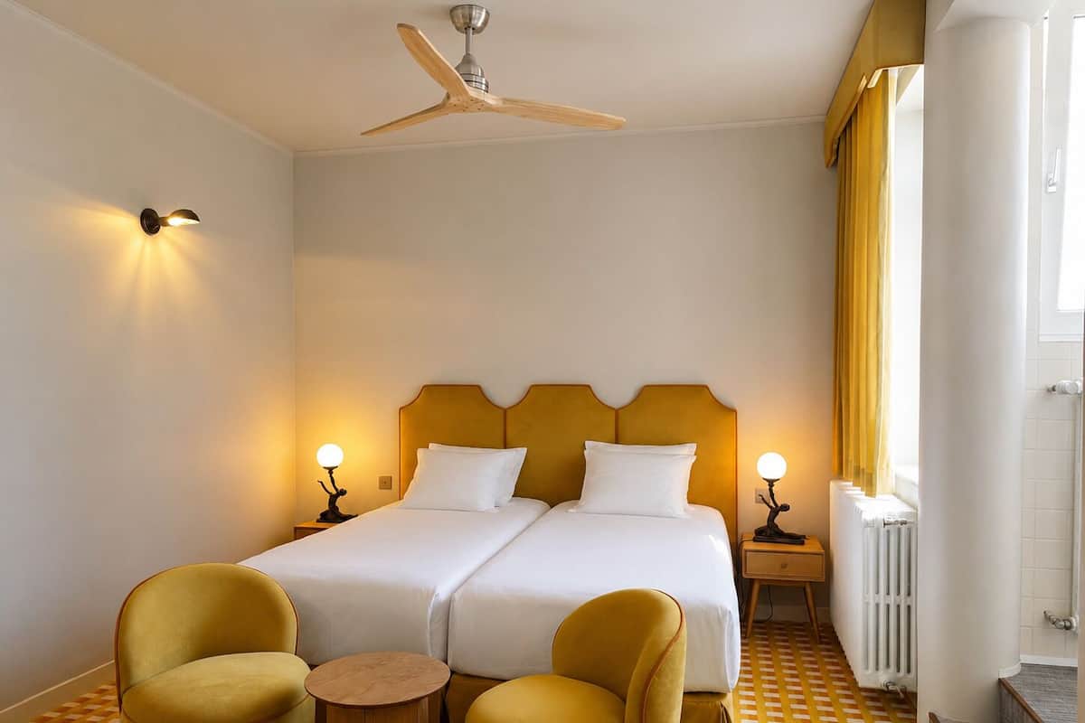 Maxi Room - Twin | Wi-Fi de cortesia, roupa de cama