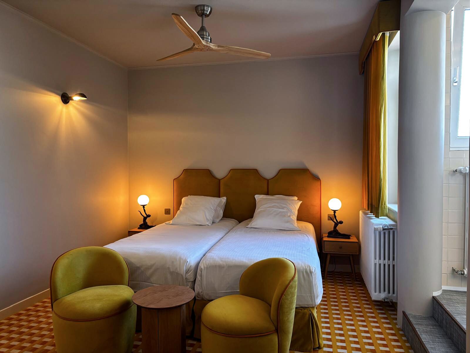 Twin Room - Maxi (New 2026) | 무료 WiFi, 침대 시트